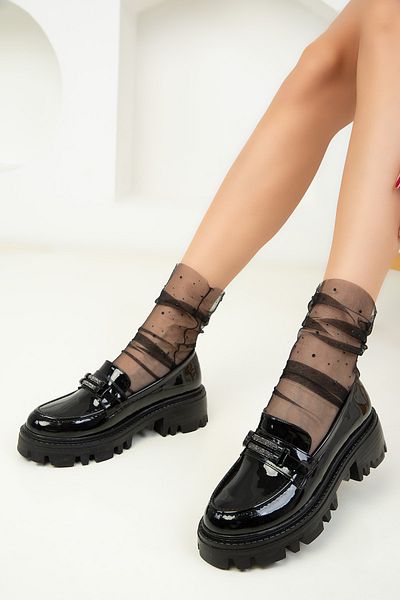 SOHO Black Patent Leather Women's Casual Shoes 18515