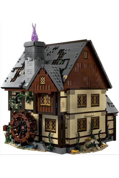 LEGO Ideas 21341 Disney Hocus Pocus: Sanderson Kardeşlerin Evi