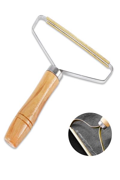 Hyd Iron Clothes Lint and Feather Collector with Wooden Handle | Cat Dog Sweater Cardigan Carpet Fabric Feather Collection