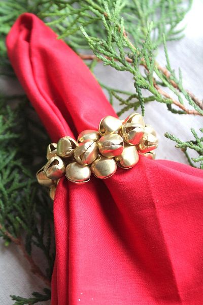 Emtory Home 6-Piece Gold Decorative Metal Chime Beaded Napkin Ring