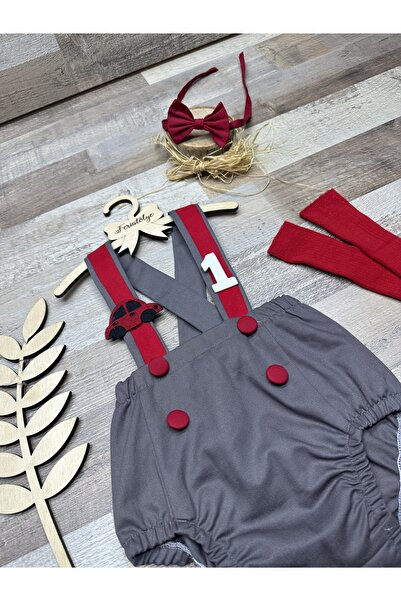 Feriatolye Araba konsepti erkek bebek doğum günü gri salopet papyon diz altı ...