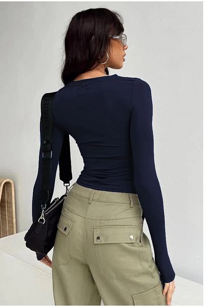 Look Kadıköy Body de bază cu mânecă lungă cu decolteu