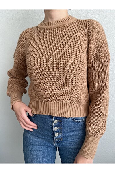 Bej Crop Yumuşak Dokulu Triko Kazak