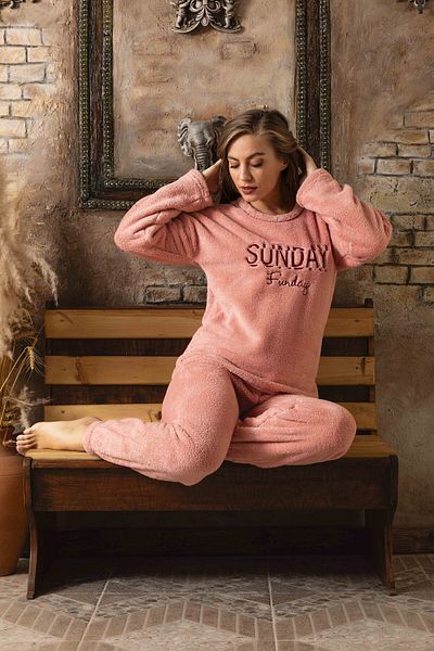 Sude CHARME Fashion Welsoft Plush Women's Pajama Set