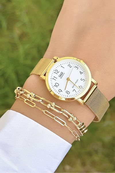 Q&Q Elegant Design Women's Wristwatch