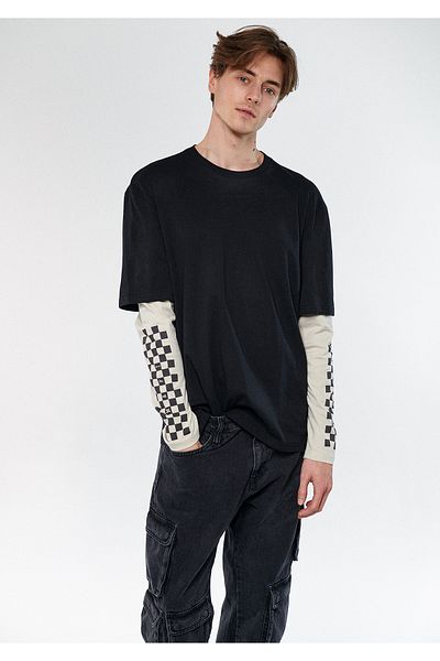 Mavi Μαύρο T-Shirt με εμπριμέ μανίκια Oversize / Wide Cut 0611176-900