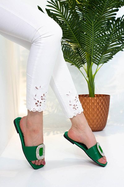 sermoda Flat Bottom Brooch - Συνεχώς Πράσινη Πέτρα Σιλικόνης Γυναικείες καλοκαιρινές παντόφλες