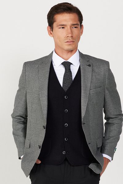 ALTINYILDIZ CLASSICS Men's Black-White Comfort Fit Relaxed Cut Mono Collar Eyelet Dobby Wool Jacket