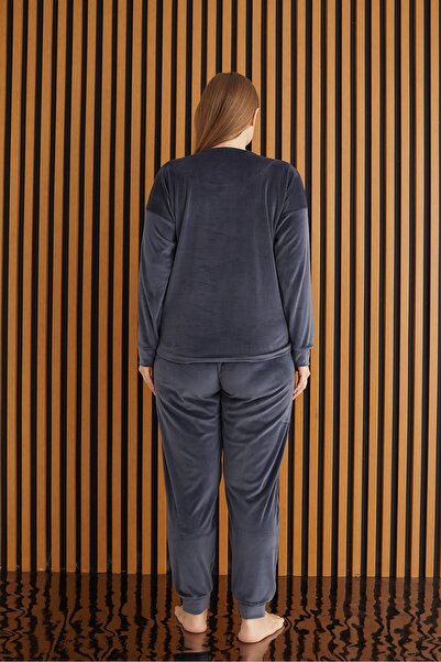 Pijamoni Plus Size French Velvet Pajama Set (New Season)