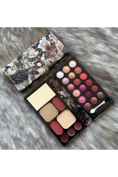 NİYENABEAUTY Niyenabeauty 2 Katlı Cüzdan Far Paleti