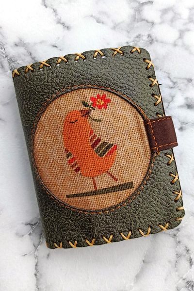 Fildişi Aksesuar Handmade Women's Wallet Vegan Leather Khaki Color with Floral Bird Image