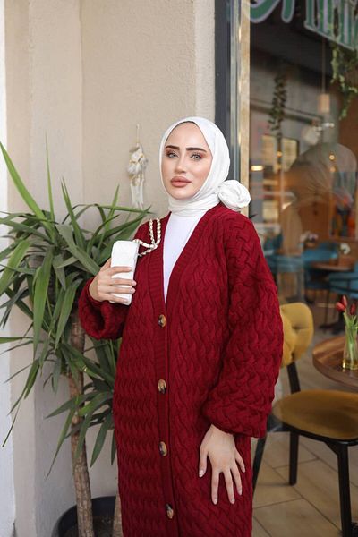 Pamuk Butik Women's Full Length Button-Closure Knitted Cardigan