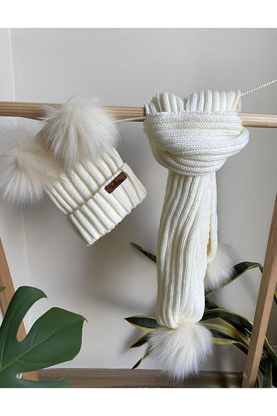 ESES BEBE Dětský šátek Beanie Set