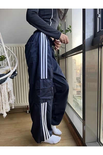 Gofeel Harajuku Street Black Cargo Pocket Striped Loose Sweatpants