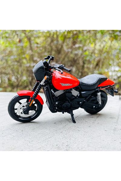 Maisto 2015 Harley Davidson Street 750 1:18 Model Motorcycle