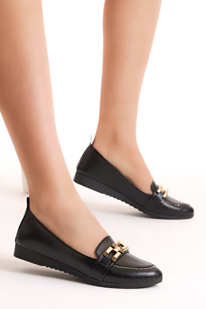 Tonny Black Women's Black Comfortable Fit Front Chain Detailed Ballerinas