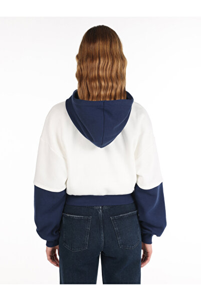 Colin's Бяла дамска суитшърт с качулка и принт, с редовна кройка