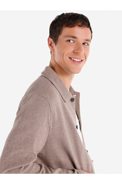 Colin's Μπεζ ανδρικό πουκάμισο - U. Μοντέλο μανίκι