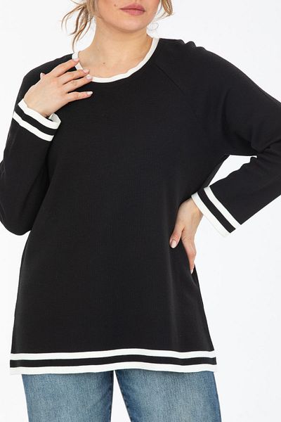 trikobis Oversize Wool Tunic with Raglan Sleeves and Skirts on the Neckline