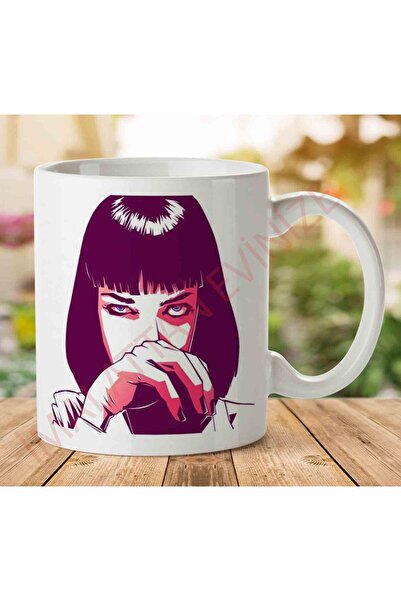 ART HEDİYE 1-1143 Mia Wallace Pulp Fiction Two Sided Printed Mug Cup.jpg