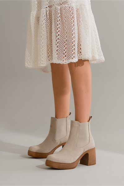 Ataköy Ayakkabı KADIN KALIN TABAN LASTİKLİ BOT