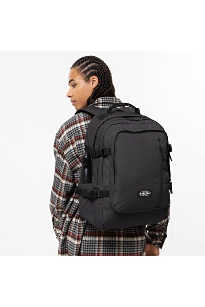 Eastpak Volker Cs Mono Black2 Notebook Laptop Sırt Çantası Ek0a5beww33