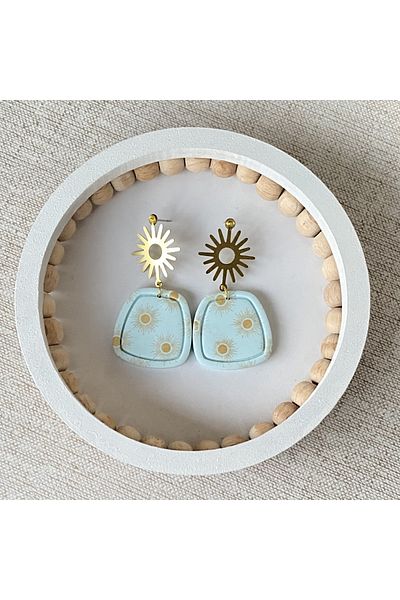 KARYA Sun Patterned Earrings