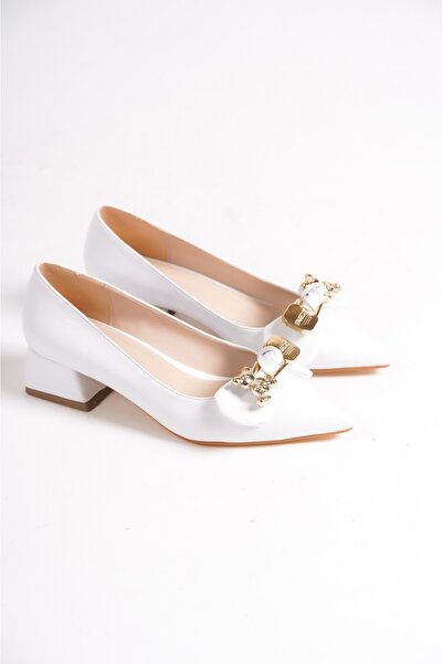 MRVN MERVINA حذاء بكعب منخفض بإبزيم تيدي