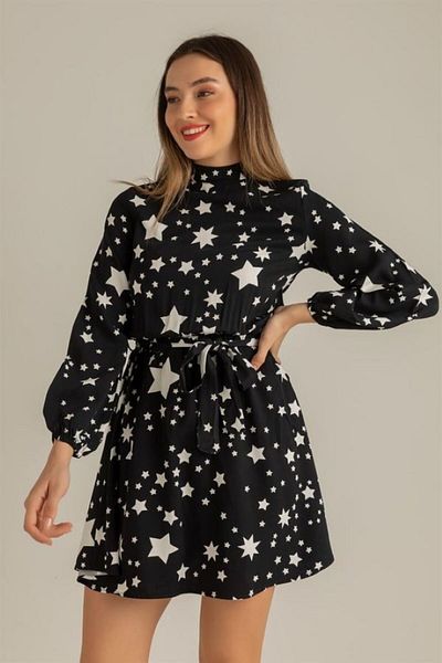 GDS BUTİK Rochie cu model stea cu pantaloni scurți