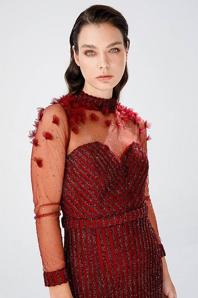Esswaap Stylish Evening Dress with Fish Cut, Tulle and Lace Claret Red