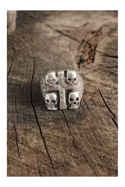 Clariss Antique Silver Color Cross Skull Engraved Adjustable Men's Ring