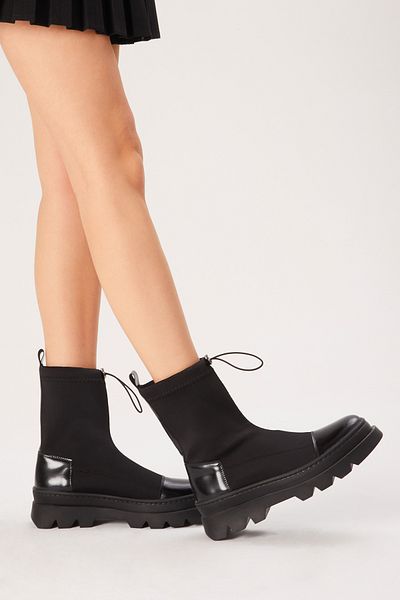 Tonny Black Women's Black Comfortable Stretch Boots