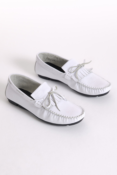 Tonny Black Men's White Bow and Tassel Detailed Genuine Leather Loafer