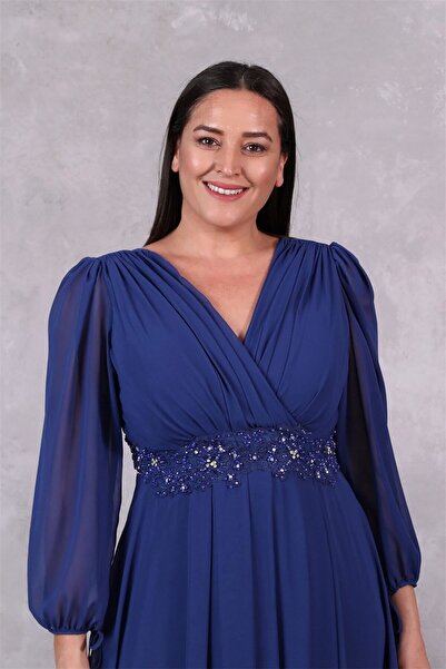 Esin Işık BÜYÜK BEDEN KADIN TAŞ İŞLEMELİ ABİYE