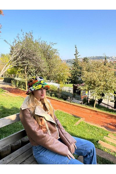 Eke Tekstil Women's Colorful Plush Bucket Hat