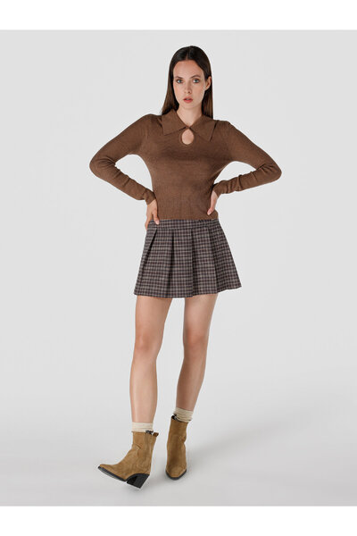 Colin's Dar Kesim Yuvarlak Yaka Kahverengi Kadın Kazak