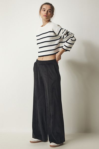 Happiness İstanbul Women's Black Palazzo Velvet Trousers MC00248