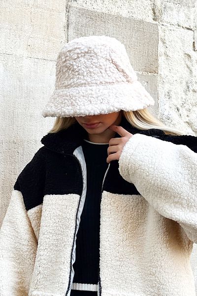 Trend Alaçatı Stili Weißer Plüsch-Anglerhut für Damen ALC-X11153