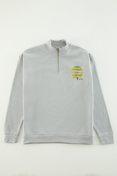 Trendyol Collection Plus Size Fleece Oversize Sweatshirt - Stand Collar with Zipper Gray Melange Tmnaw24Ao00005