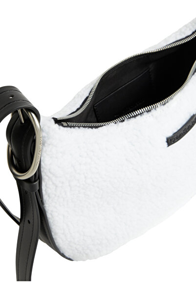 Calvin Klein Siyah Kadın 14x28x12 Çapraz Çanta K60K611236