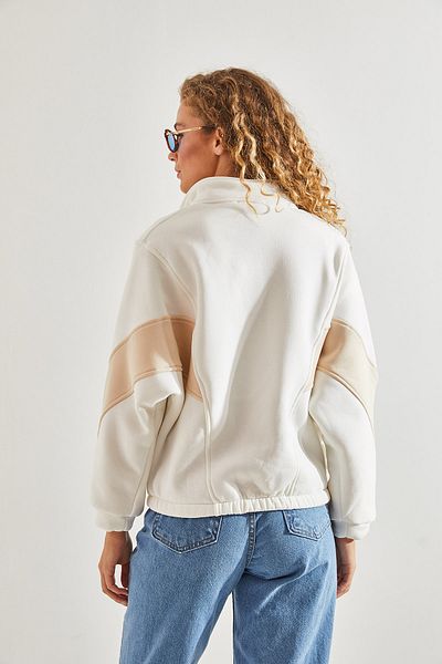 Bianco Lucci Women's Three Thread Zippered Cardigan
