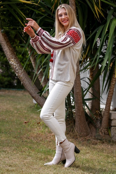 Chiccy Camel Halter Neck Balloon Sleeve Pompom Knitwear Casual Blouse