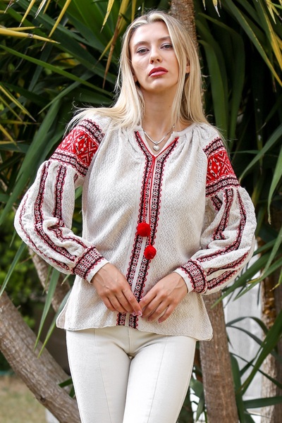 Chiccy Camel Halter Neck Balloon Sleeve Pompom Knitwear Casual Blouse