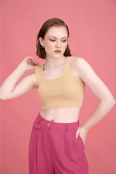 Avrile Camel Square Collar Women's Tank Top