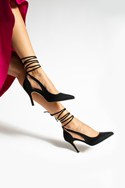 La Limar Чорні замшеві туфлі на підборах з ремінцем на щиколотці