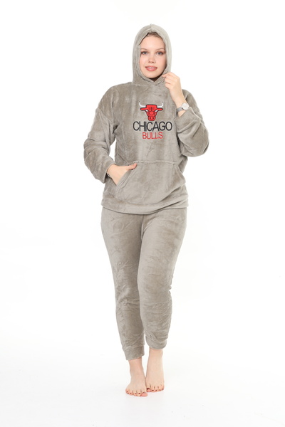 mervemoda Γυναικεία φόρμα δύο τεμαχίων με κουκούλα Light Khaki welsoft με απαλή υφή μπροστινό κέντημα