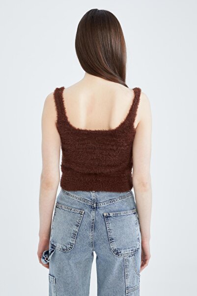 DeFacto Slim Fit Square Neck Undershirt