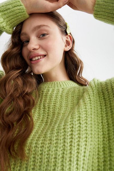 DeFacto Pulover Coool Oversize Fit cu decolteu