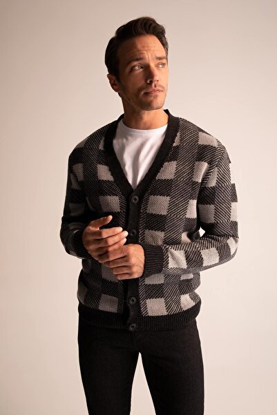 DeFacto Relax Fit Square Patterned Buttoned Knitwear Cardigan