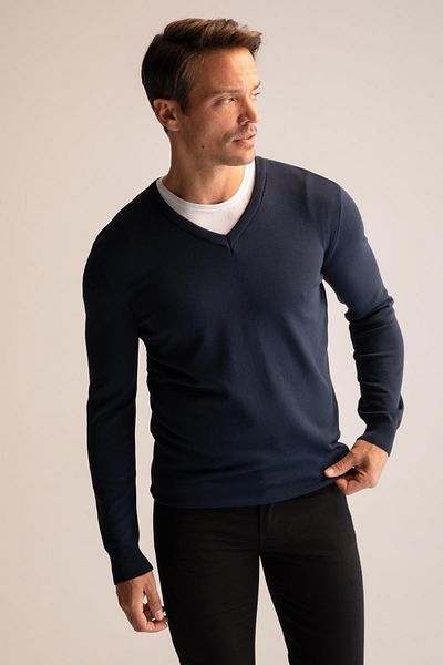 DeFacto Premium Regular Fit V-Neck Knitwear Sweater Y0799az22au